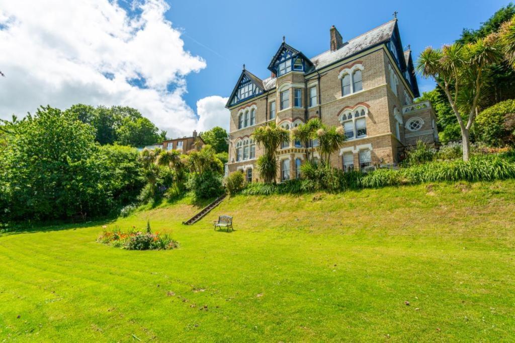 Westwell Hall Guest Accommodation, Bed & Breakfast, Luxury Rooms Ilfracombe Zewnętrze zdjęcie